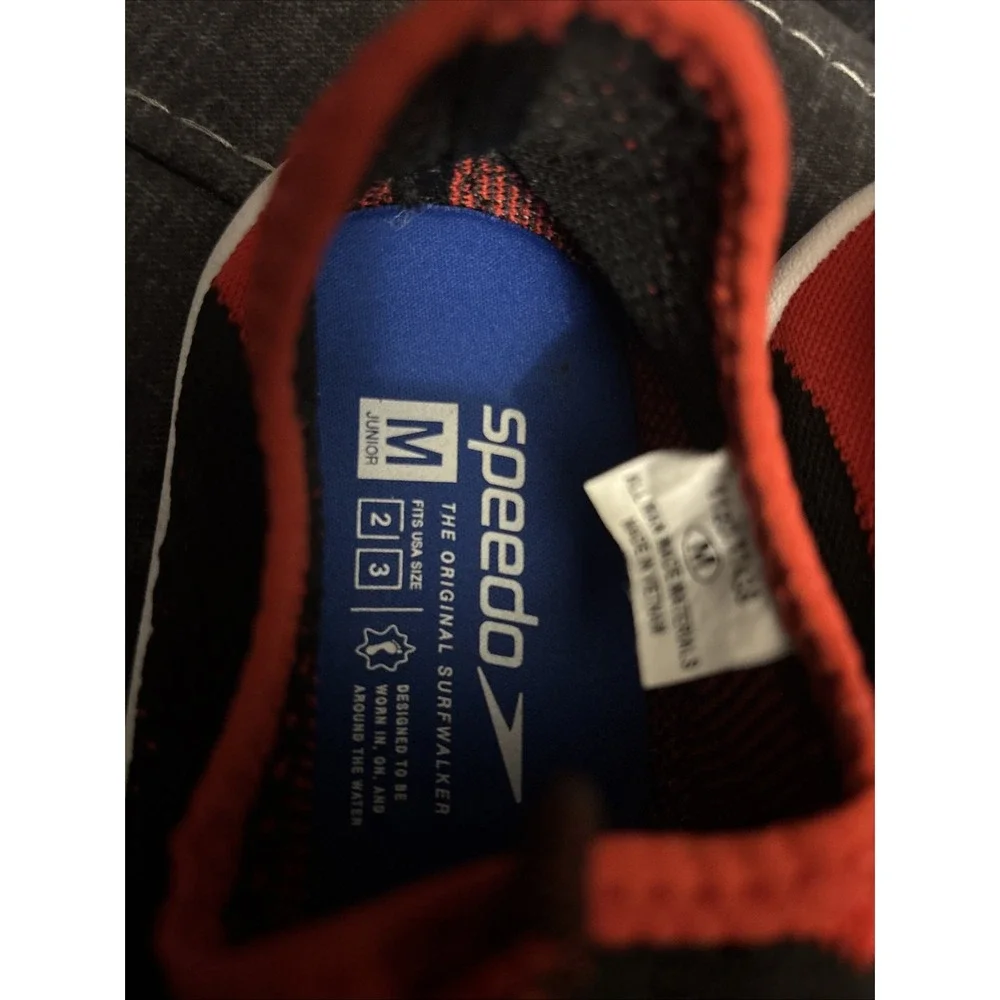 SPEEDO KID'S YOUTH WATER SHOES SOCKS SLIP ON MESH Size 2 3 Black Red